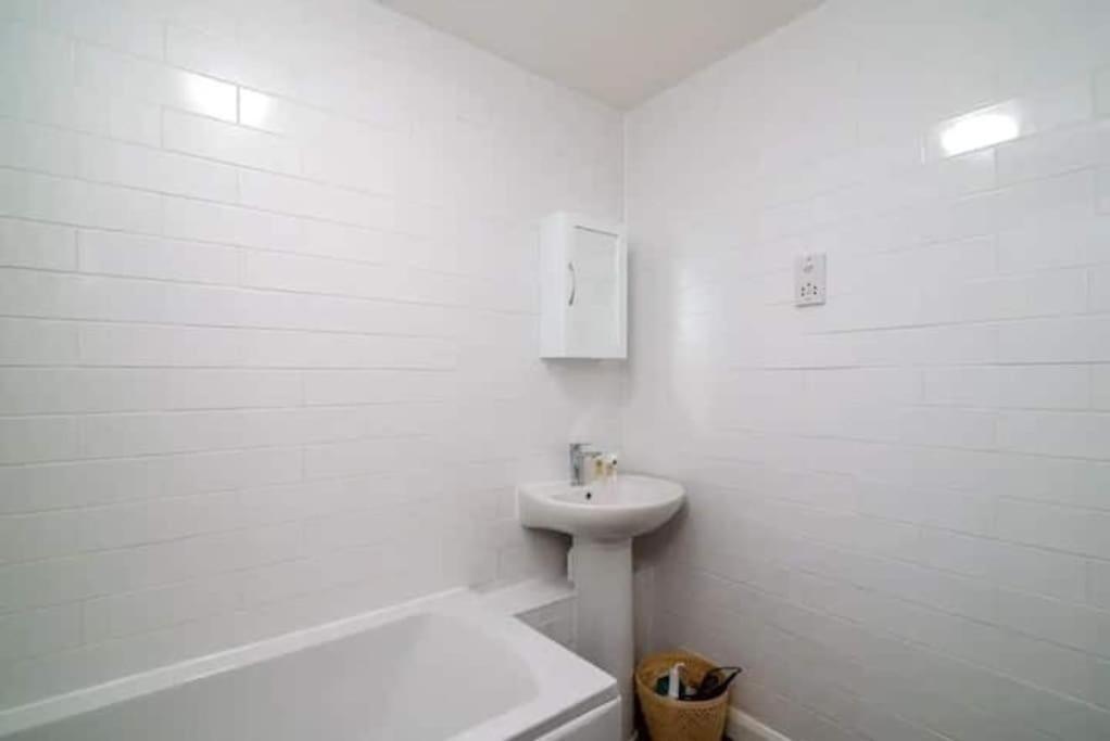 Quiet 4 Bedroom House Between Camden & Kings Cross London Exterior foto