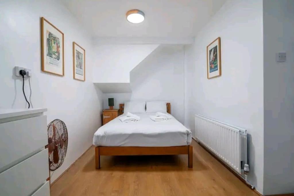 Quiet 4 Bedroom House Between Camden & Kings Cross London Exterior foto